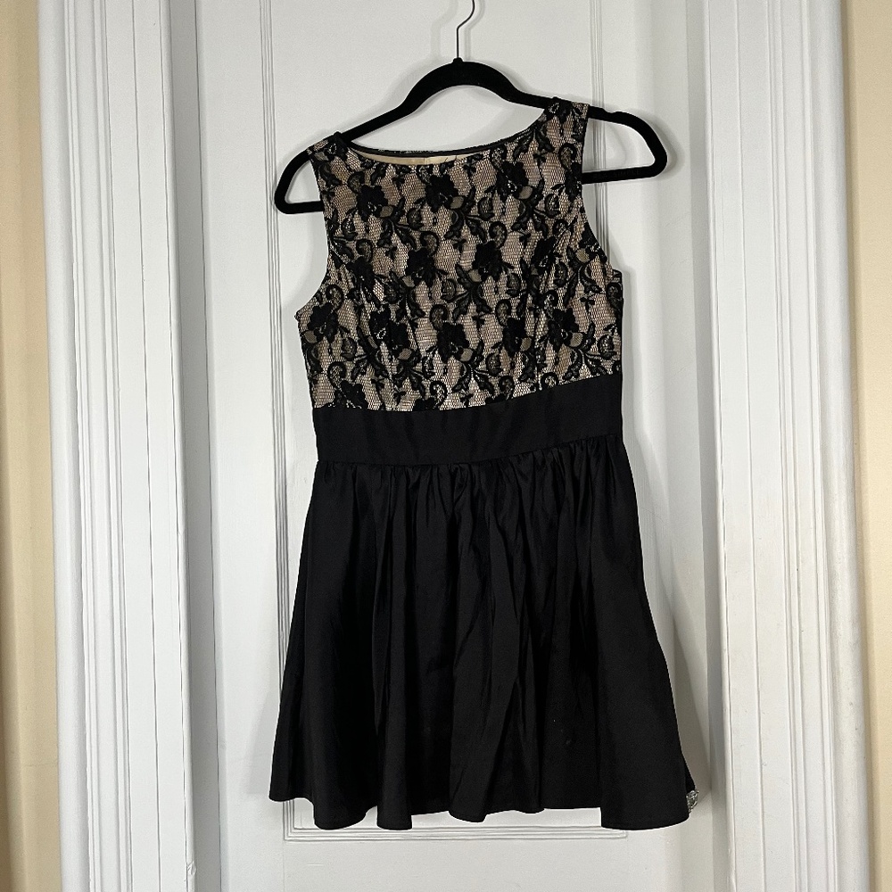 TwentyOne Woman's Dress Black + lace cocktail dress Size S